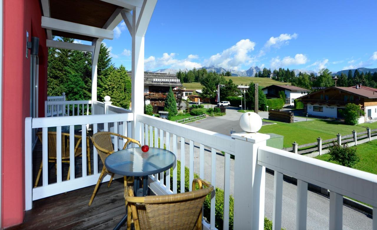 Das Hotel Eden - Das Aktiv- & Wohlfuehlhotel In Tirol Auf 1200M Hoehe Зефельд-ін-Тіроль Екстер'єр фото