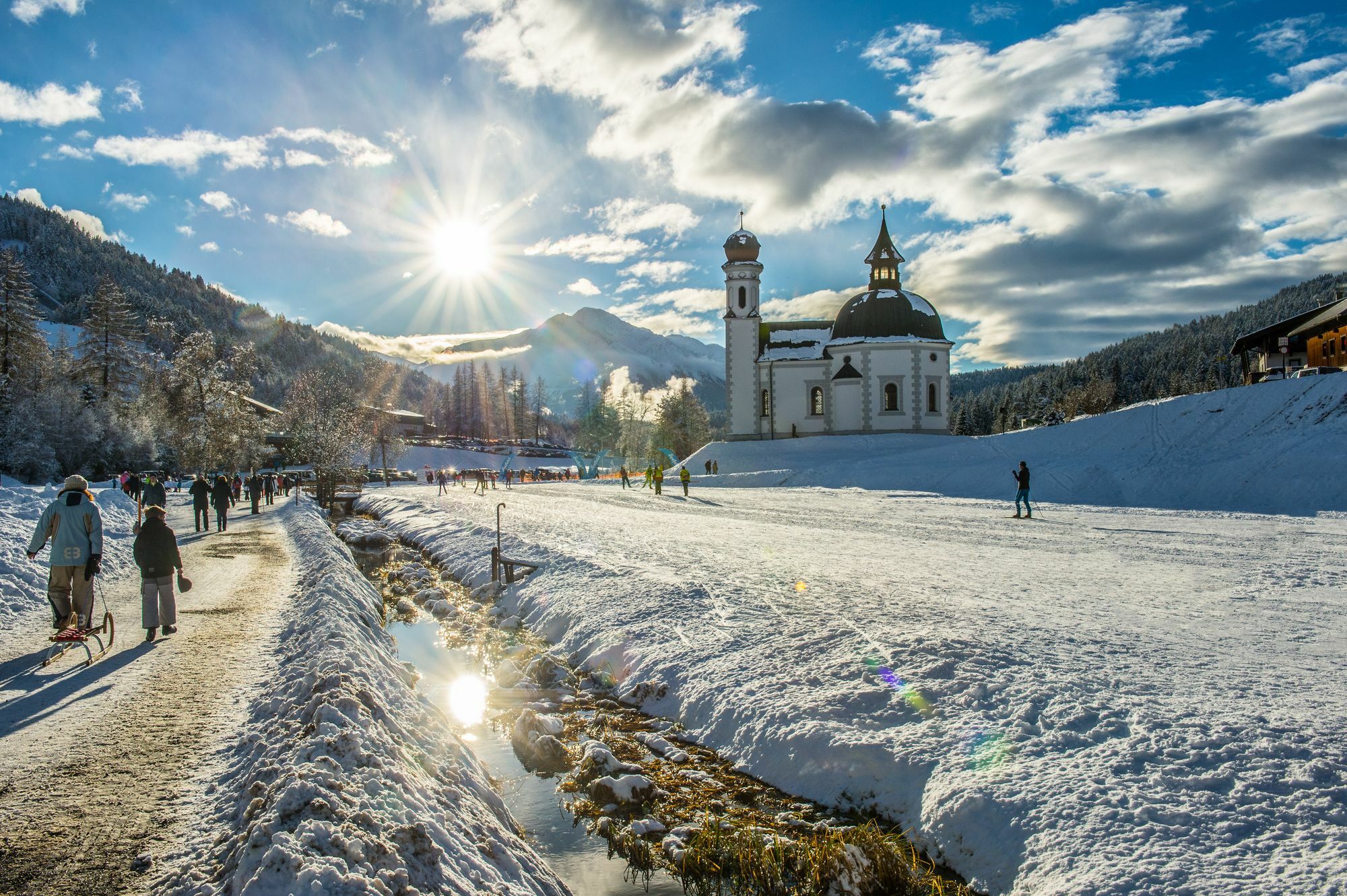Das Hotel Eden - Das Aktiv- & Wohlfuehlhotel In Tirol Auf 1200M Hoehe Зефельд-ін-Тіроль Екстер'єр фото